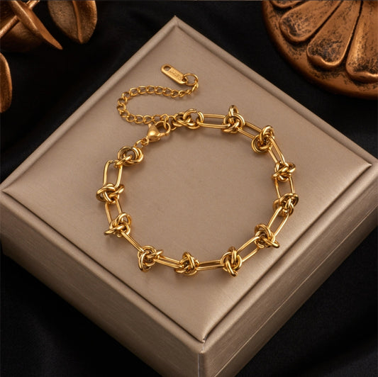 Gold Knots Bracelet